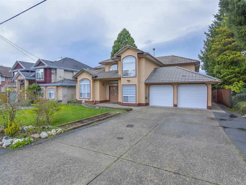 12121 94a Avenue, Surrey BC V3V 1M2