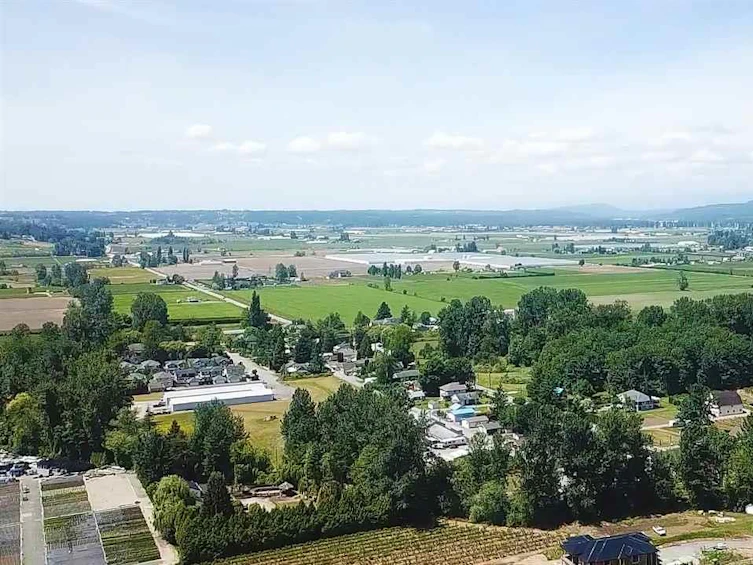 49-4295 Old Clayburn Road, Abbotsford, BC, V3G 2Y3