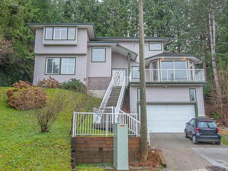 8040 Knight Avenue, Mission BC V2V 6A8