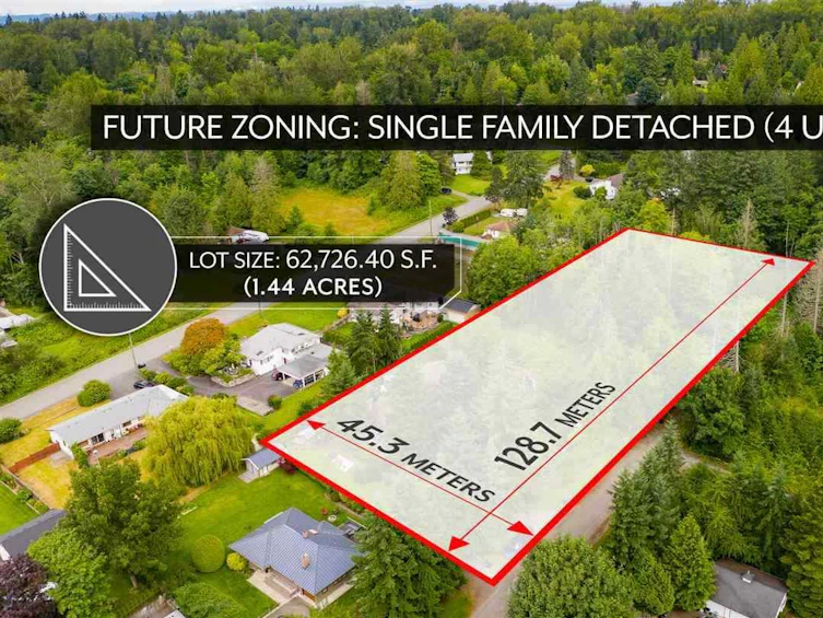 7245 210 Street, Langley, BC, V2Y 2E5
