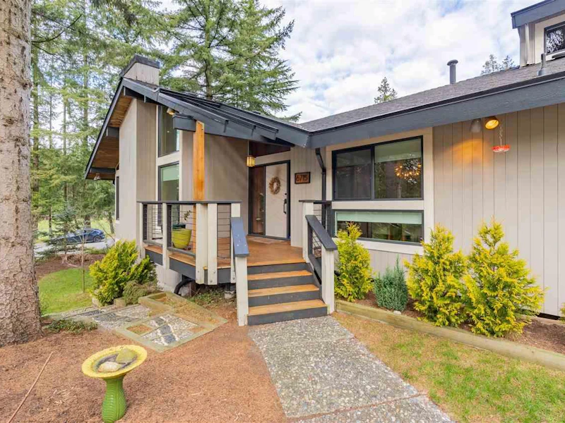 6715 Ryall Place, Delta BC V4E 1M6