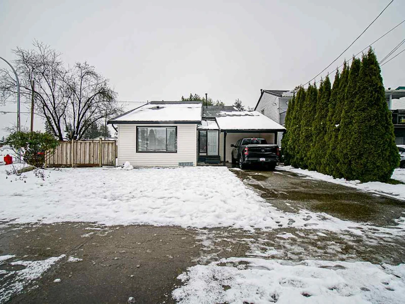 12274 82nd Avenue, Surrey BC V3W 3E3