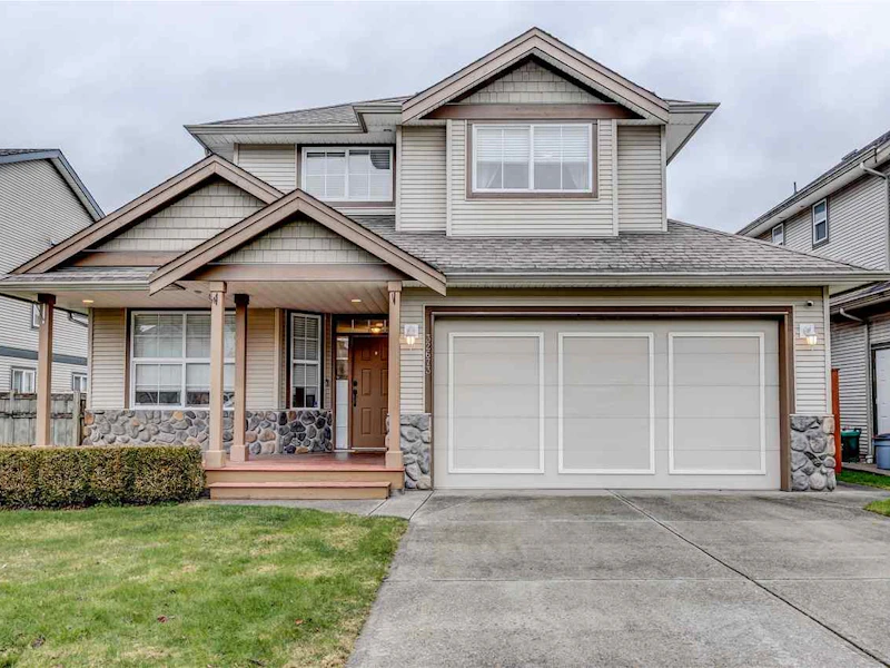 32673 Hood Avenue, Mission BC V2V 7P5