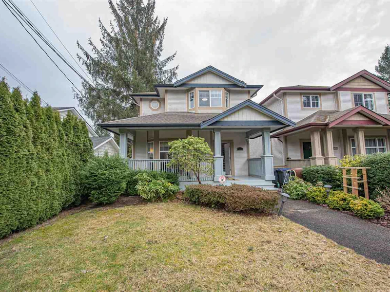 14128 24th Avenue, Surrey BC V4A 2H4