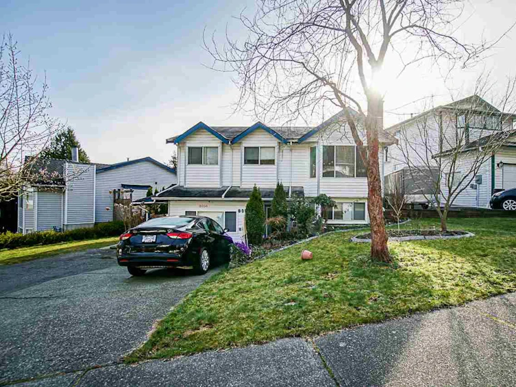 8056 138 Street, Surrey, BC, V3W 8P9