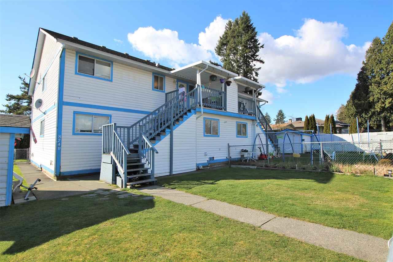 8740-8742 152 Street, Surrey, BC, V3S 3N2
