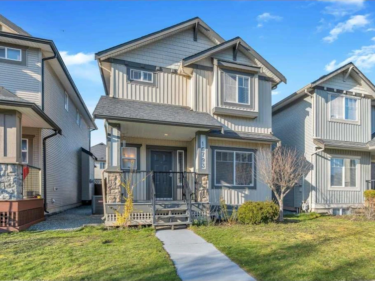 16793 61 Avenue, Surrey, BC, V3S 0Z1