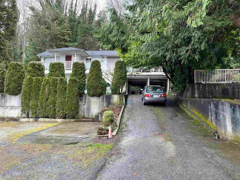 10608 125b Street, Surrey BC V3V 5A7