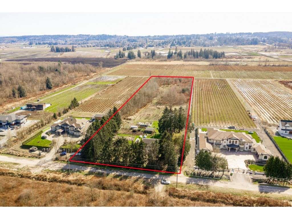 15522 48 Avenue, Surrey, BC, V3Z 1E1