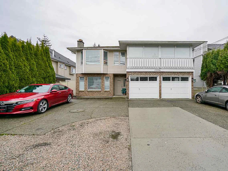 15578 92 Avenue, Surrey, BC, V3R 5W1
