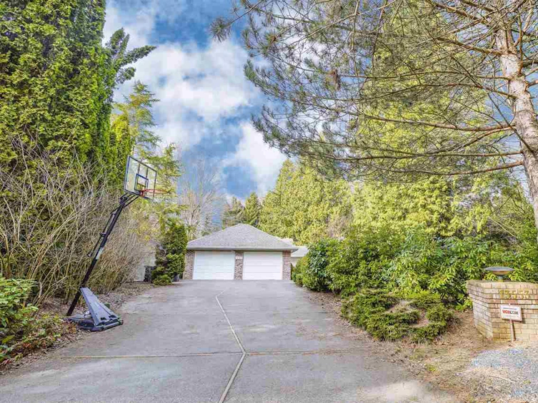 13553 25 Avenue, Surrey, BC, V4P 1Z7