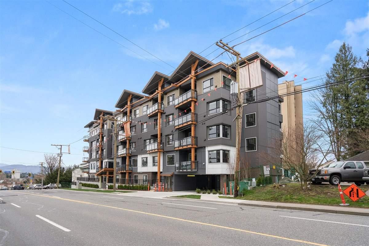 101-33568 George Ferguson Way, Abbotsford, BC, V2S 2L8