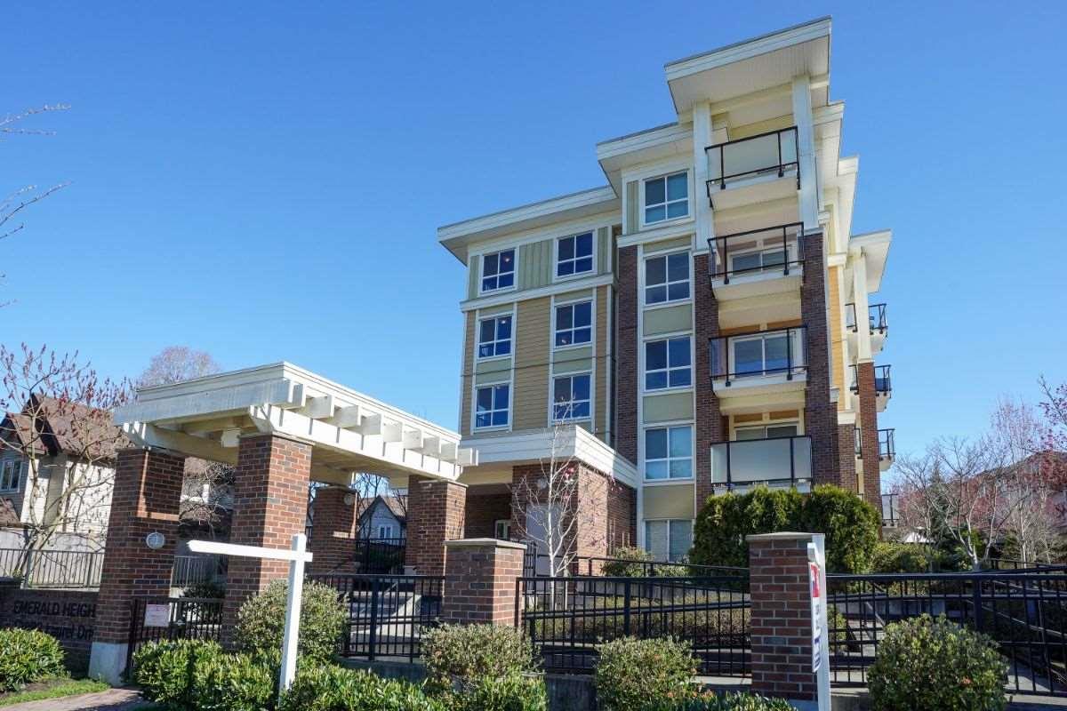 108-13883 Laurel Drive, Surrey, BC, V3T 1A8