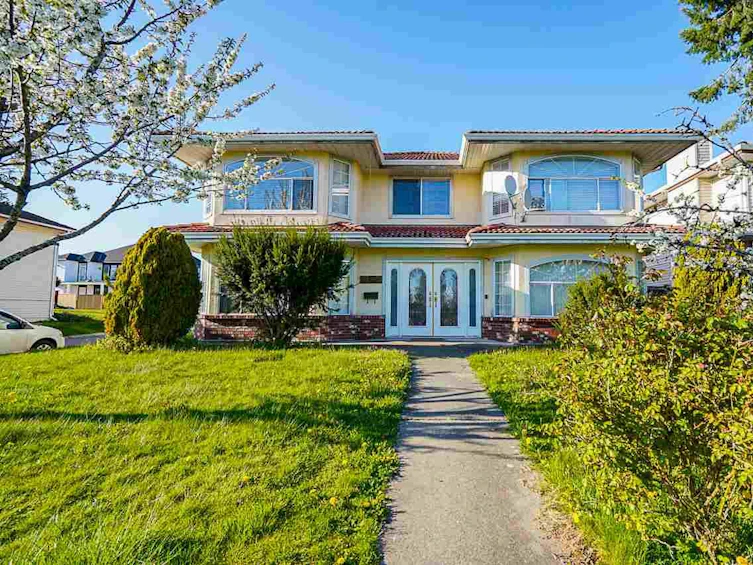14325 70a Avenue, Surrey, BC, V3W 0X5