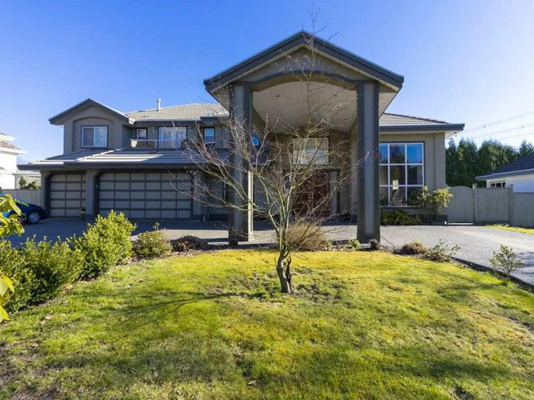 12777 58 Avenue, Surrey, BC, V3X 3K4