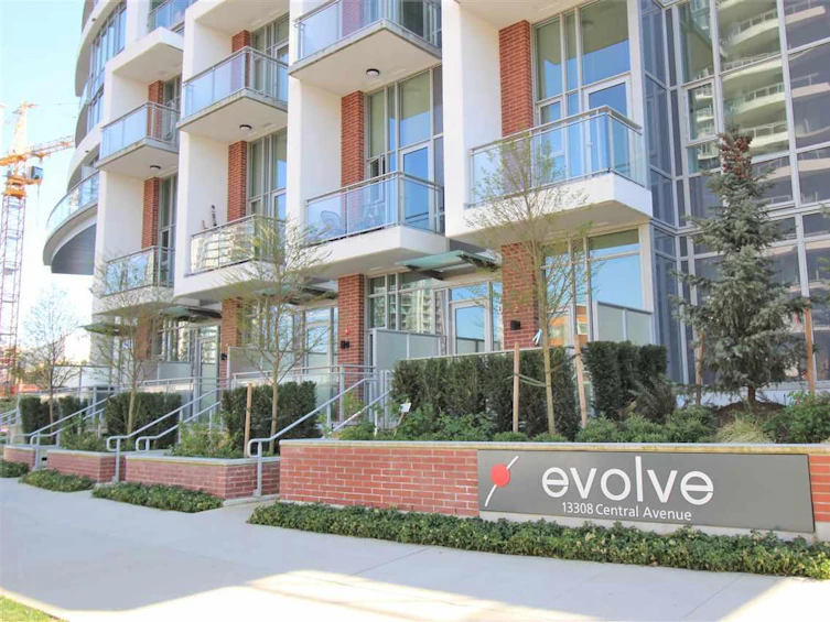 1912-13308 Central Avenue, Surrey, BC, V3T 0M4