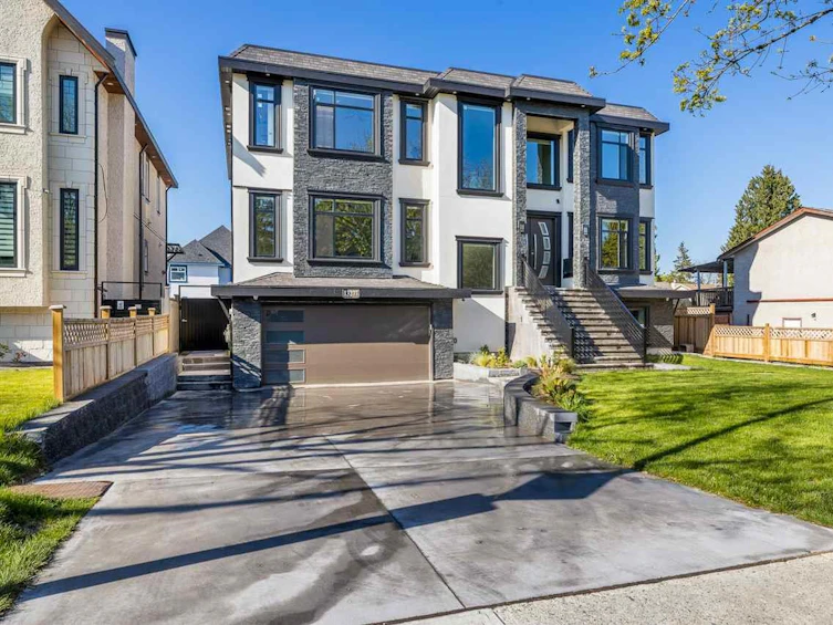 13277 78a Avenue, Surrey, BC, V3W 7B6