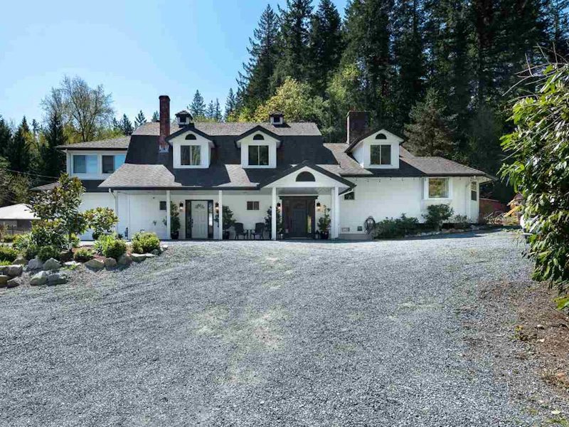 24150 61st Avenue, Langley BC V2Y 1M5