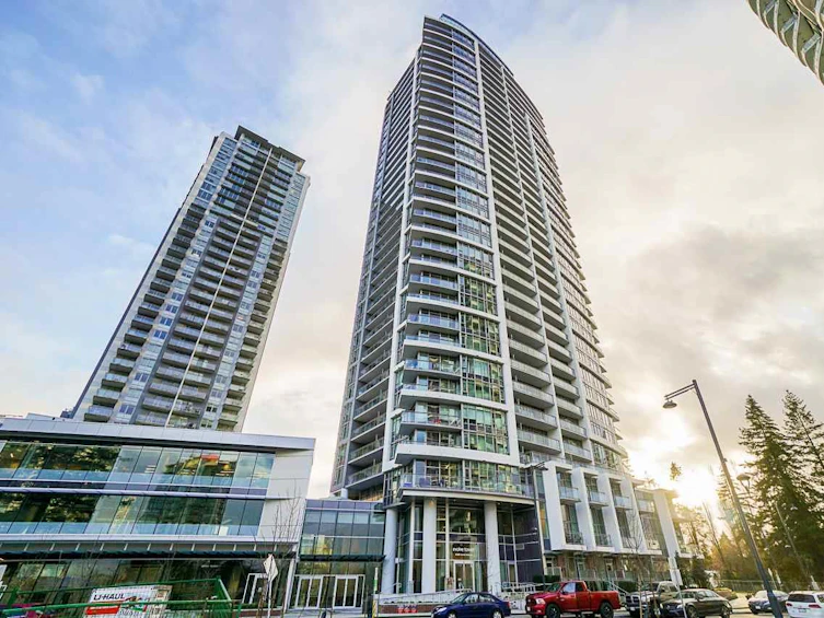 1009-13308 Central Avenue, Surrey, BC, V3T 0M4