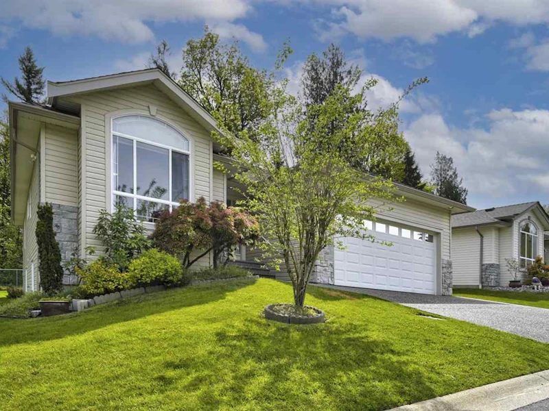 3 - 32250 Downes Road, Abbotsford BC V4X 2R1