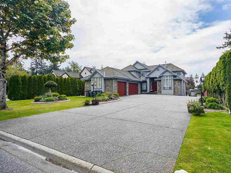 13368 58b Avenue, Surrey, BC, V3X 3K5