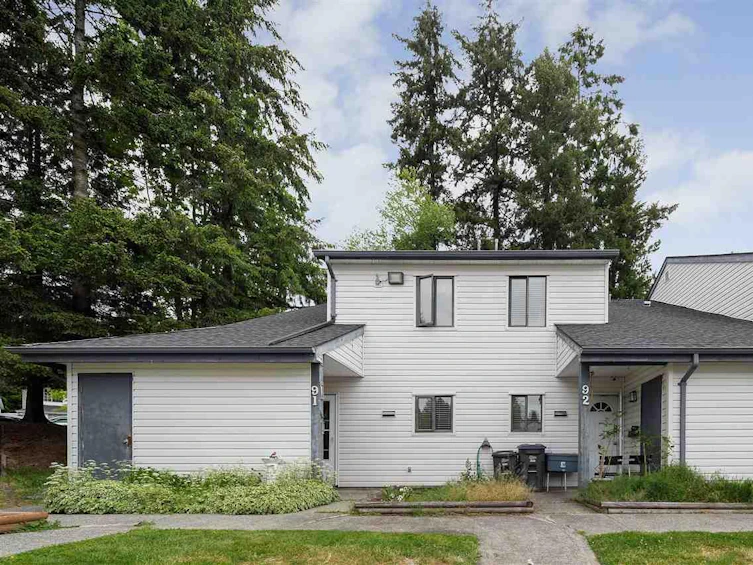 91-6669 138 Street, Surrey, BC, V3W 5G7