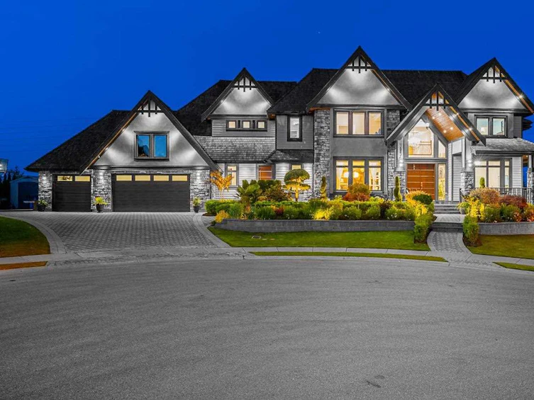 3936 159a Street, Surrey, BC, V3Z 0Y3