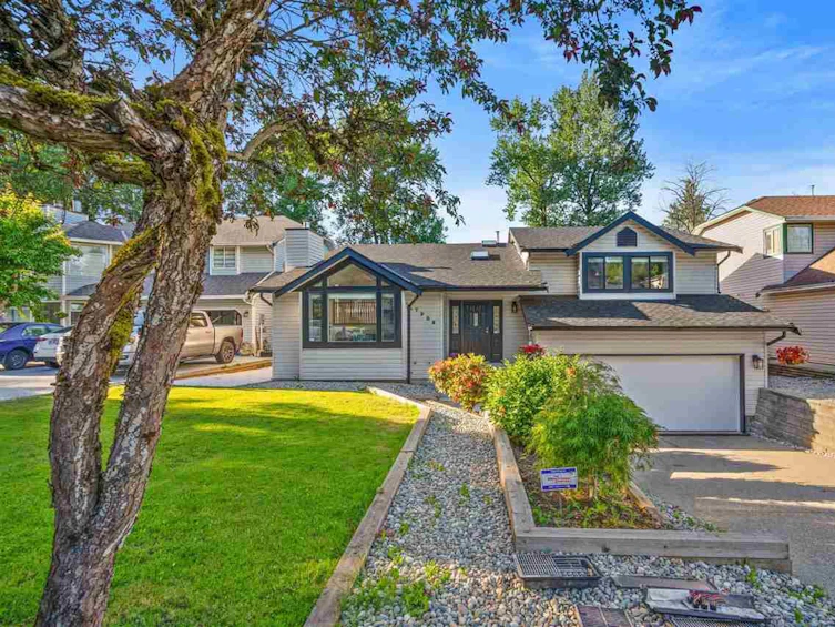 7908 143a Street, Surrey, BC, V3W 9W5