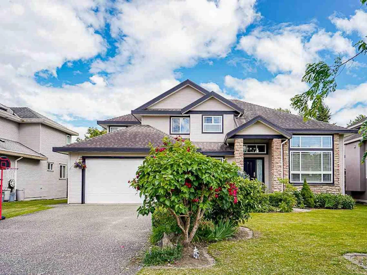 5930 168a Street, Surrey, BC, V3S 9A3