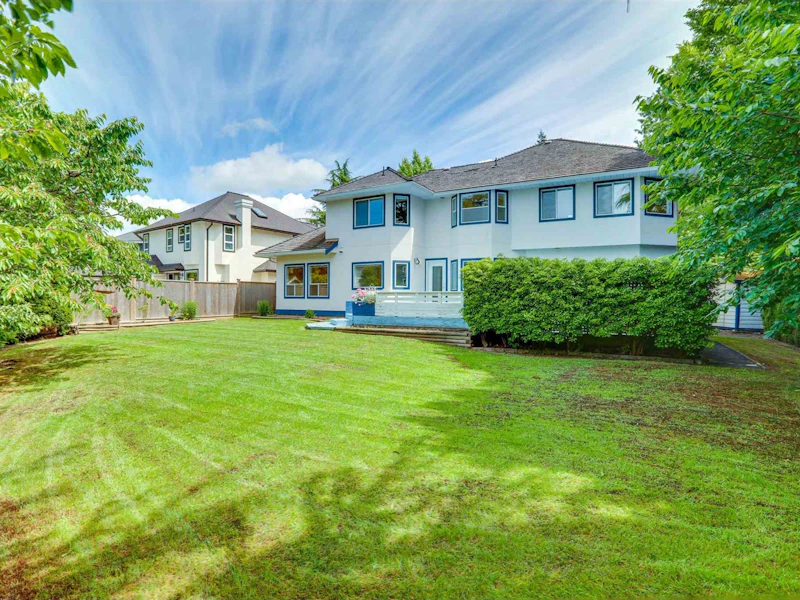 13134 19th Avenue, Surrey BC V4A 9M9