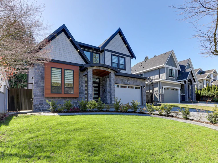 15876 101a Avenue, Surrey, BC, V4N 2G1