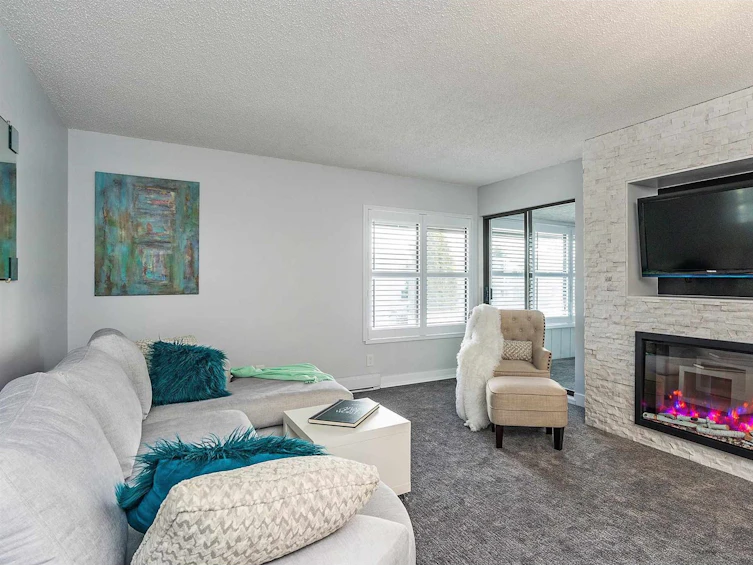 302-1355 Winter Street, Surrey, BC, V4B 3Y2