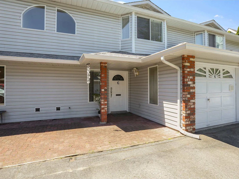 6 - 5925 177b Street, Surrey BC V3S 4J7