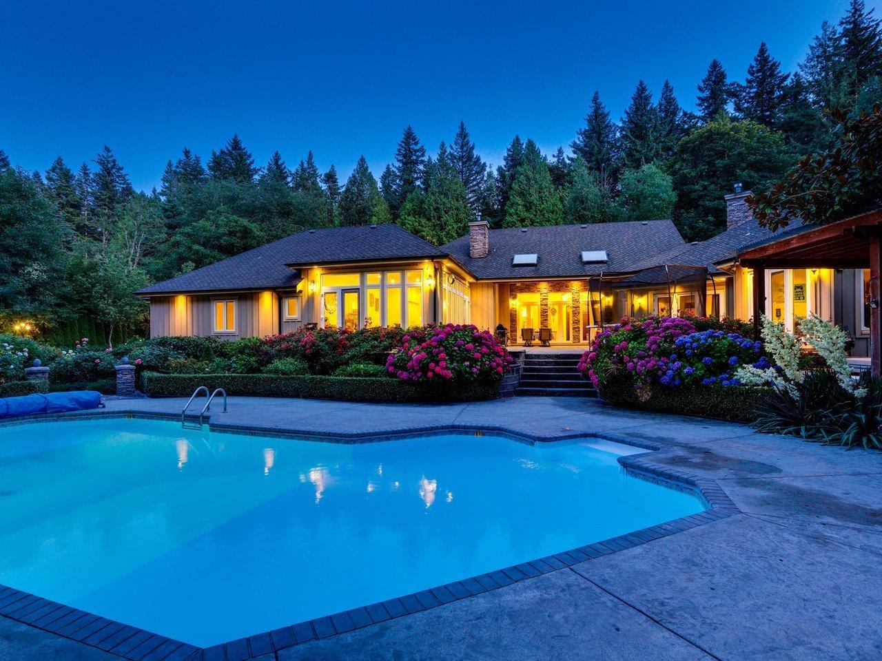 13157 28 Avenue, Surrey, BC, V4P 1K1