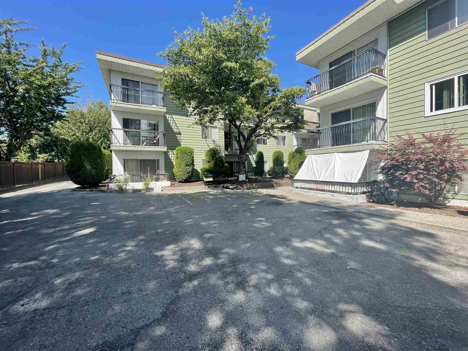 275C-8635 120 Street, Delta, BC, V4C 6R5