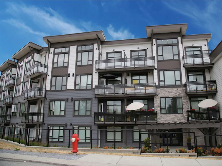 504-9983 East Barnston Drive, Surrey, BC, V4N 6T3