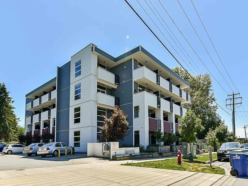 401 - 13678 Grosvenor Road, Surrey BC V3R 5E2