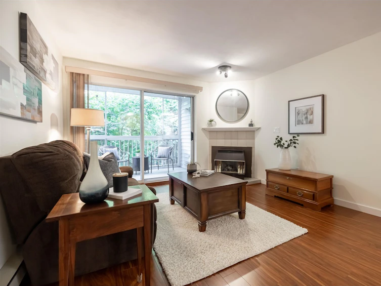 105-5379 205 Street, Langley, BC, V3A 7V7