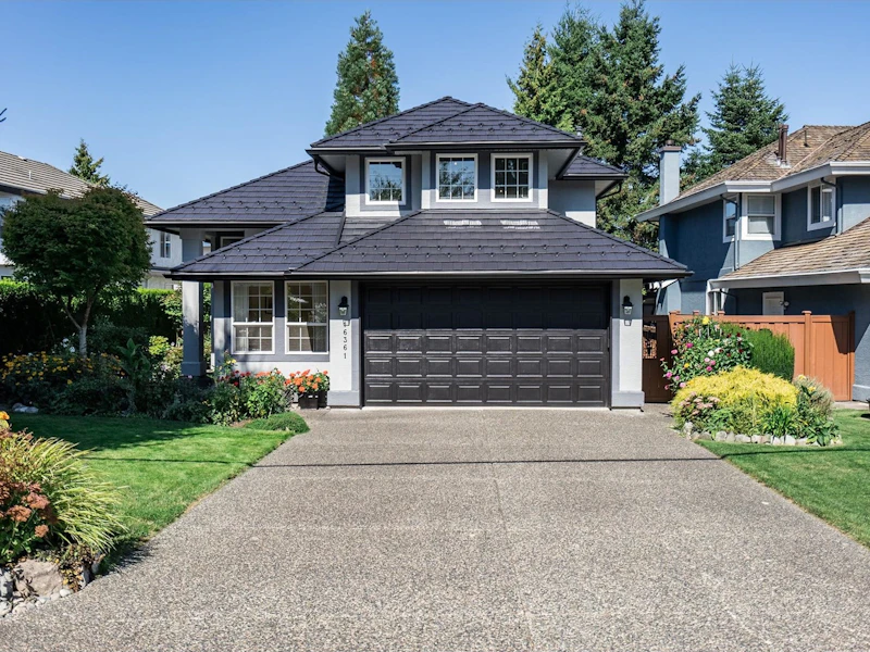 16361 110th Avenue, Surrey BC V4N 4Y4