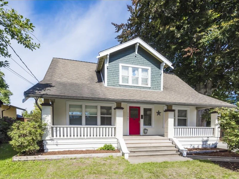 33947 Victory Boulevard, Abbotsford BC V2S 1S8