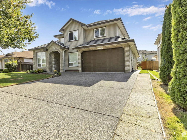 13236 60 Avenue, Surrey, BC, V3X 2M2