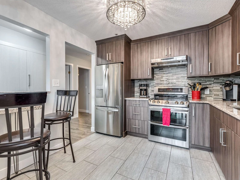 102 - 5377 201a Street, Langley BC V3A 1S7