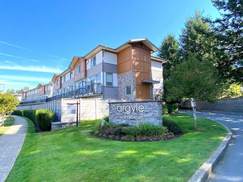 65 - 34248 King Road, Abbotsford BC V2S 0B1