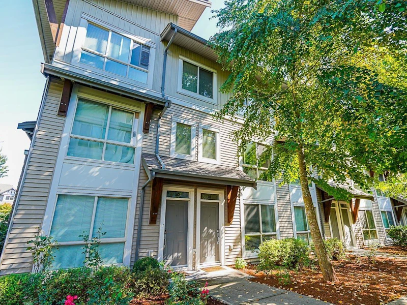 31 - 6671 121st Street, Surrey BC V3W 1T9