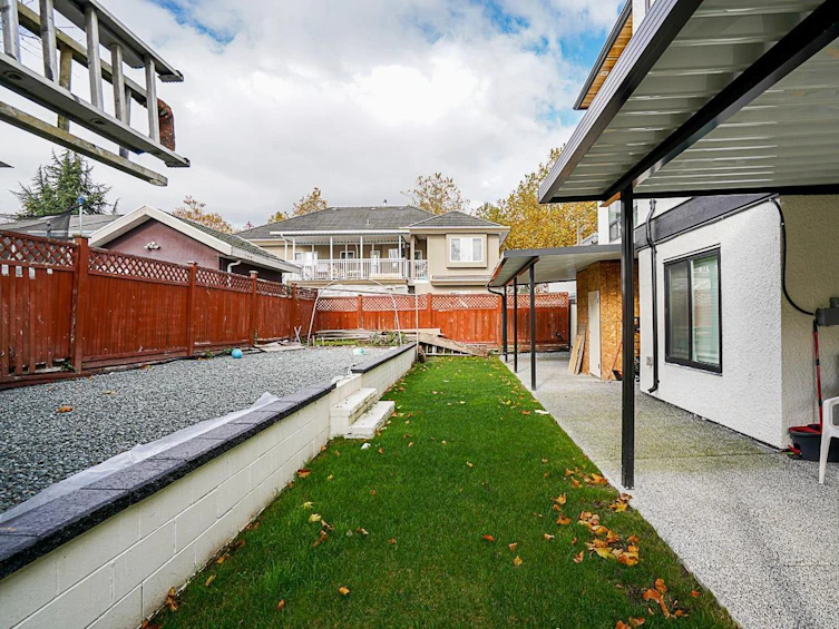 9123 124 Street, Surrey, BC, V3V 6N1