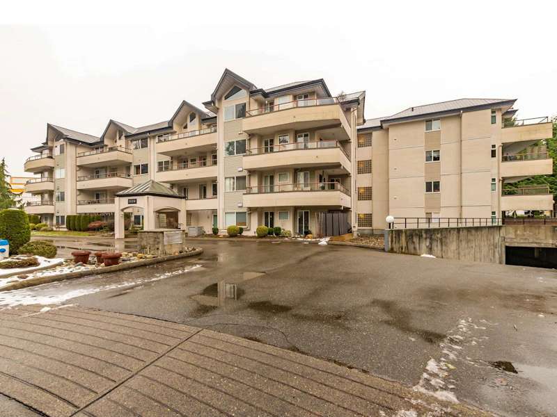 202 - 2526 Lakeview Crescent, Abbotsford BC V2S 3A9