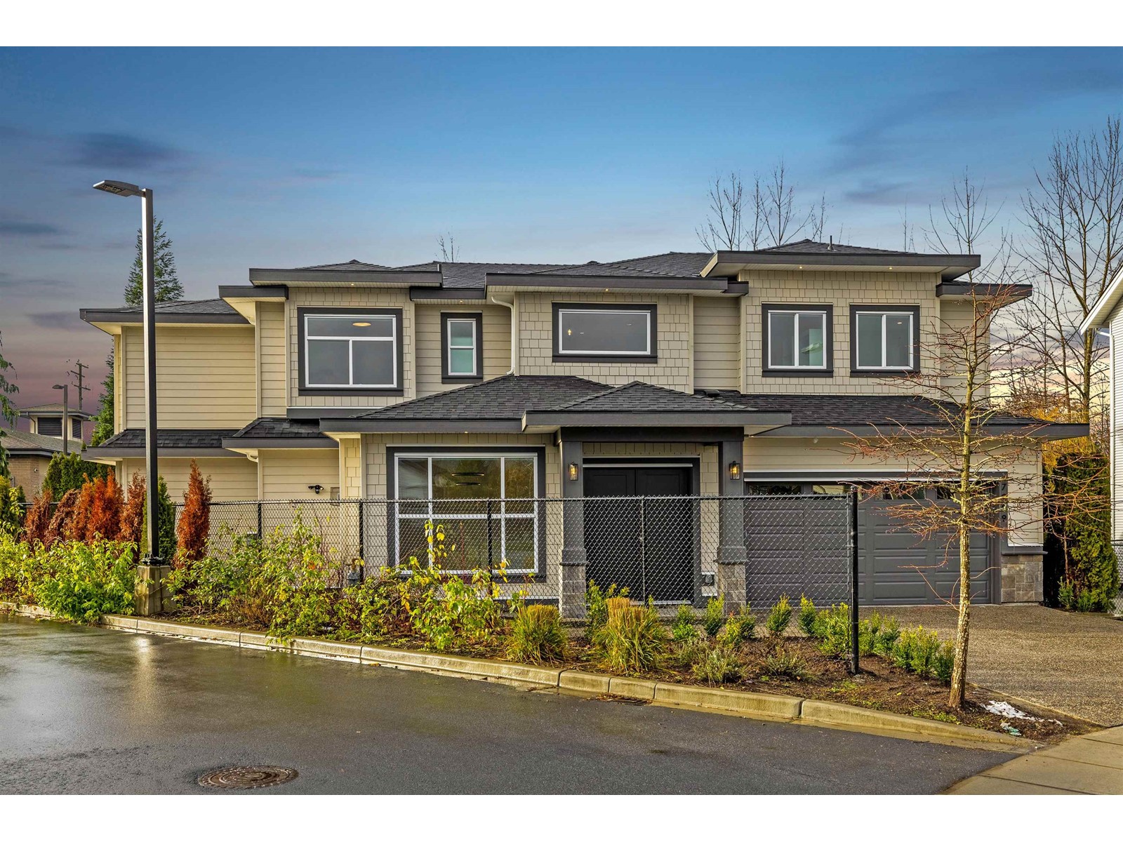 7299 200a Street, Langley, BC, V2Y 3G5
