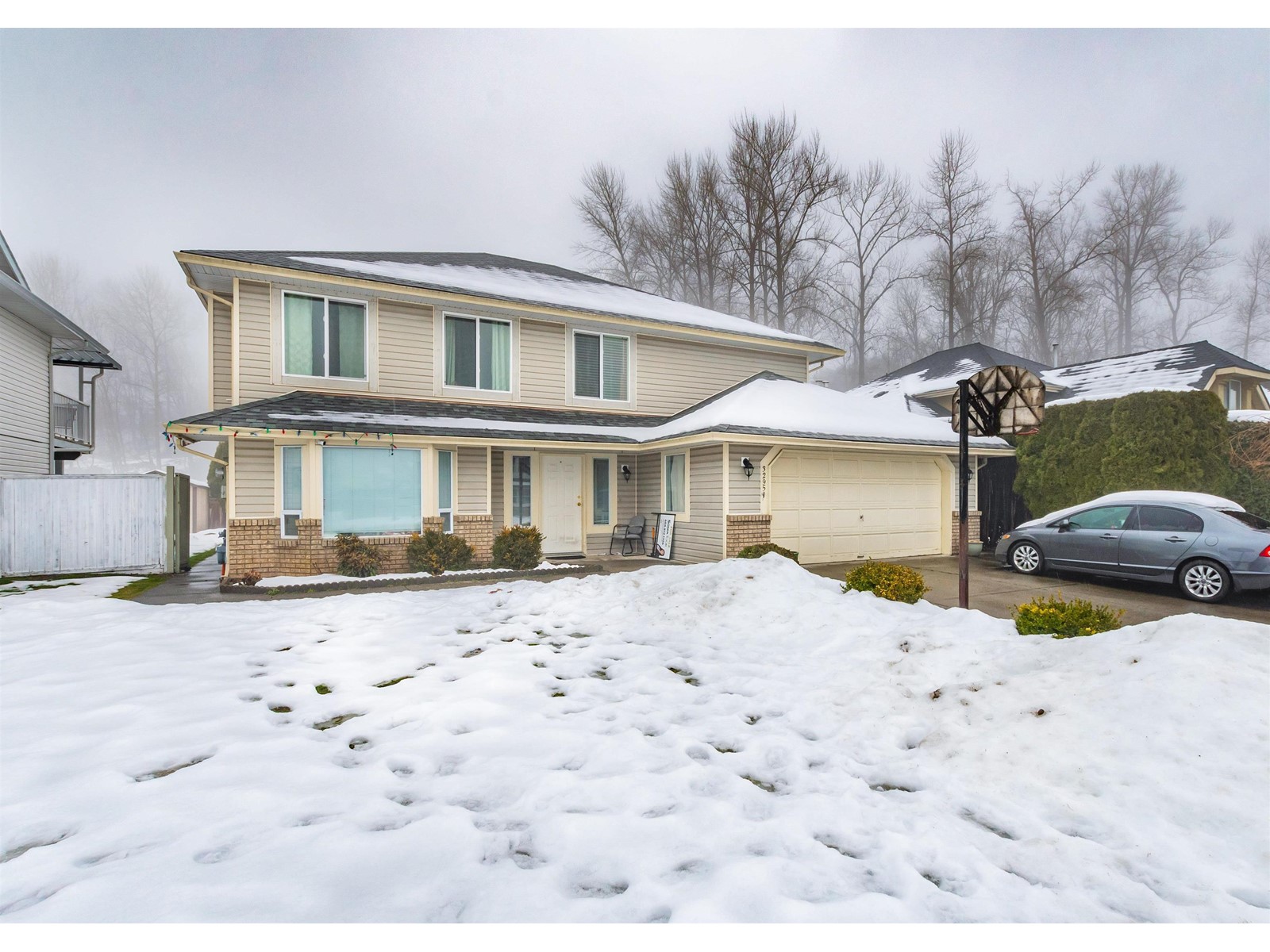 32951 Harwood Place, Abbotsford, BC, V2S 7C2