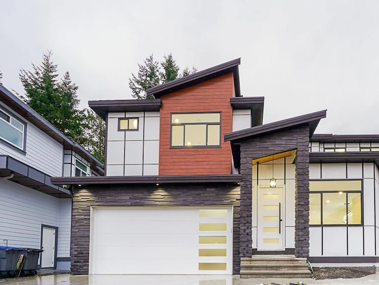 18772 62a Avenue, Surrey, BC, V3S 7V8