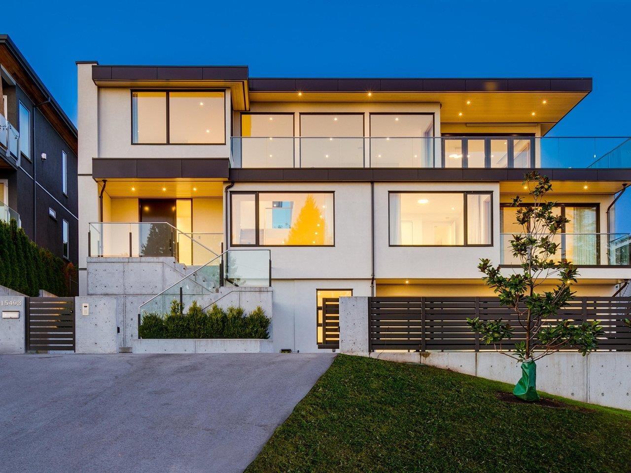 15493 Royal Avenue, Surrey, BC, V4B 1N4